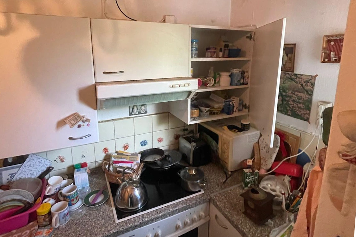 Messi Wohnung entrümpeln