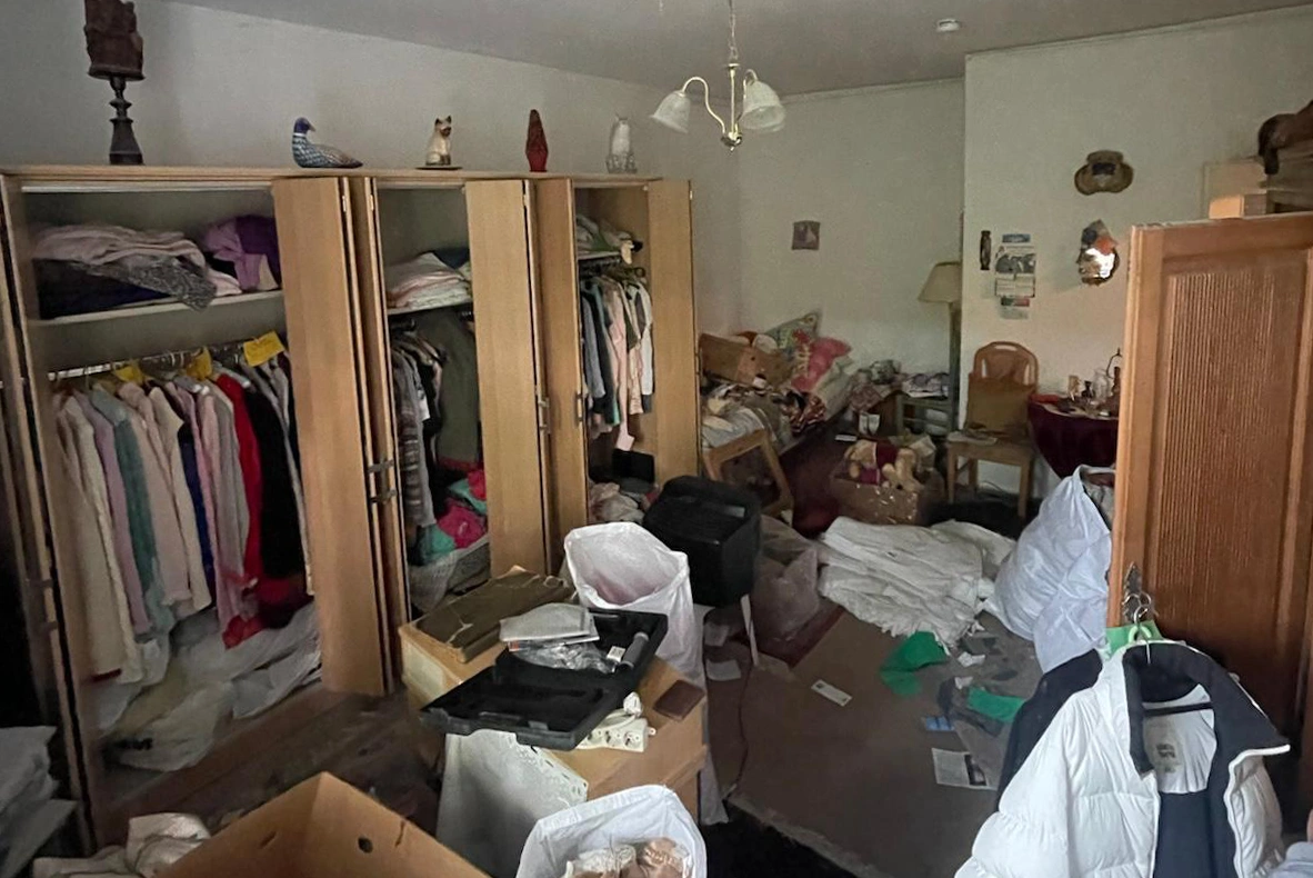 Messi Wohnung reinigen